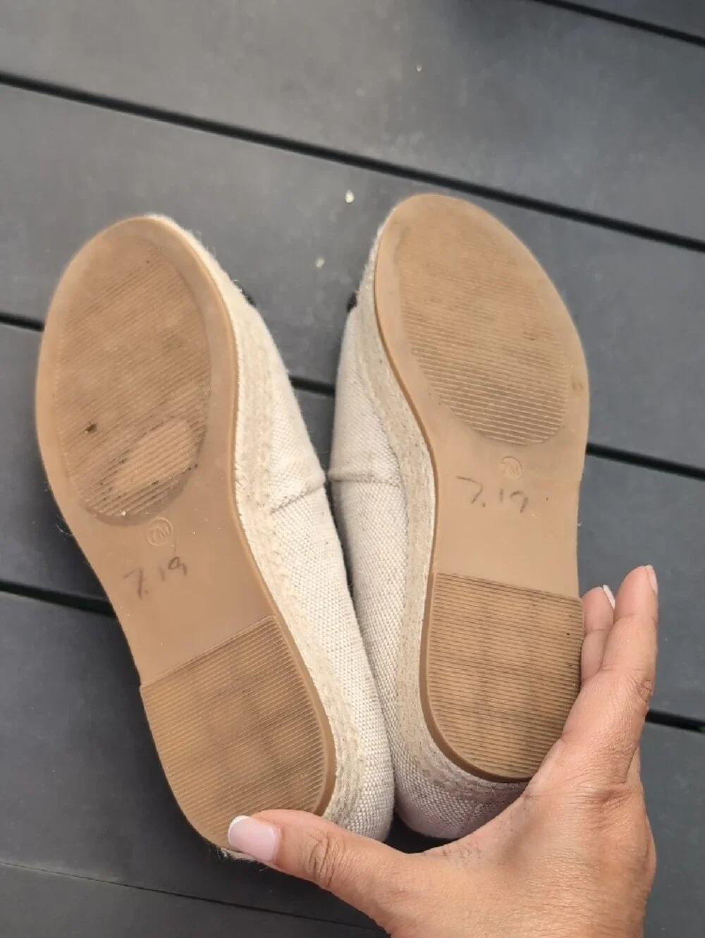 BAMBOO Natural Canvas Espadrilles with Black Toe Size 7M